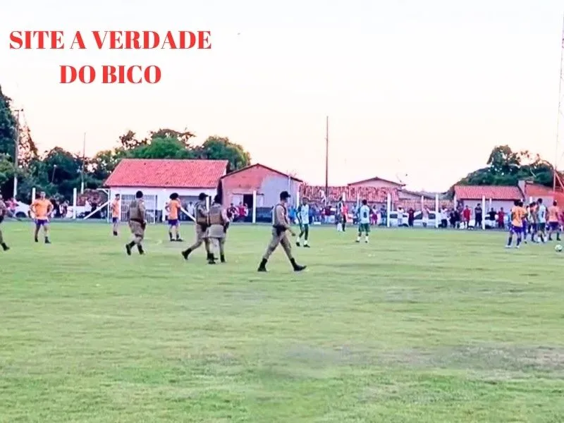 SÃO MIGUEL: Ofensas racistas interrompem jogo do Copão Tocantins entre times de São Miguel e Axixá. Agressor é detido